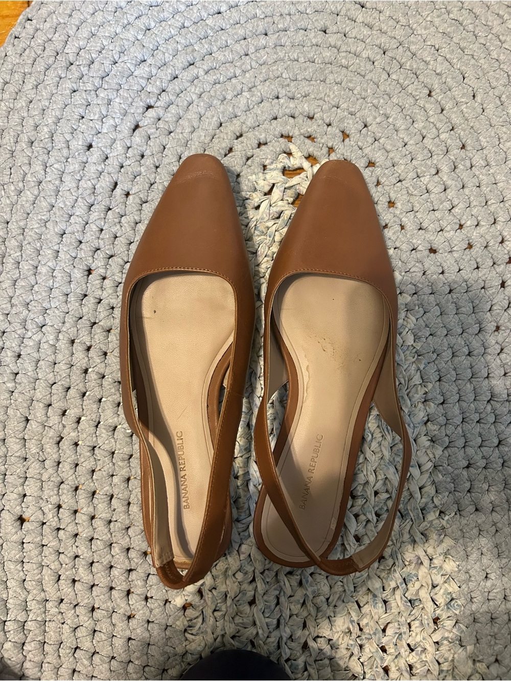 Banana Republic Tan Leather Slingback Flats